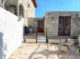Guest House Bonaca, hotel in Ulcinj