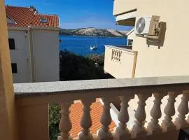 Apartment Solis 8