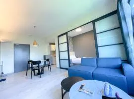 J&H JESSELTON QUAY lSLAND TRIP