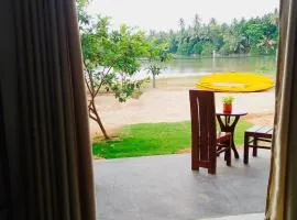 Crush River Villa Hikkaduwa