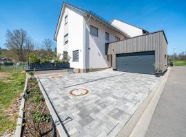 Fewo Blumenweg, hotel v destinaci Elzach