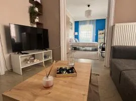 POSEIDON'S APARTMENT IN PERAIA - SUPERIOR BY THE SEA