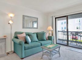 Savannah Beach & Racquet Club 101B, Hotel in Tybee Island