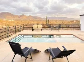 2 Casas and Pool- Walk to Beach, Great for Groups