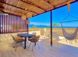 Boho Vibes Beachfront Detached House