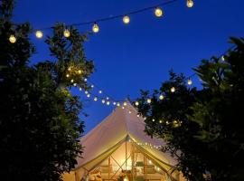 Glamping de Huerta La Arboleja, hotel con parking en Murcia
