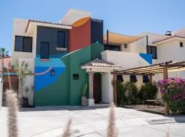 Grand Villa with Private Patio & Parking by Tasman