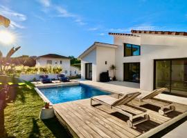 Villa Plénitude, hotel a BIQ