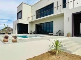 Hausta Luego - Private 4 bd House in Cerritos!