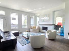 Viesnīca Peaceful Coquitlam Escape Surrounded by Nature, Minutes to Transit pilsētā Kokvitlema