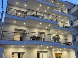 Villa Maria Lux Apartments by BookVillaEU