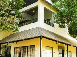 Marigold Stay - Mystic Mews 3 BHK Villa