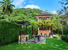 Garden Cottage by Utalay Koh Chang