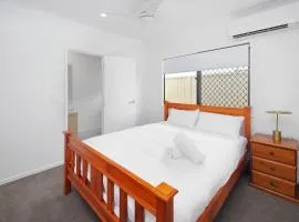 Modern New-Build Tranquil Home Studio