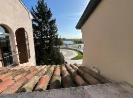 Lake View Apartment