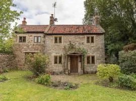 Beautiful Cottage nr Mendip Hills Private Parking