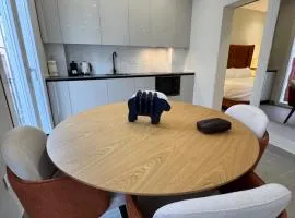 Navas 201 Elegant Suite