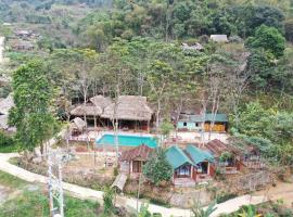 Puluong Ly Van Garden, hotel dengan kolam renang di L&agrave;ng Chi&ecirc;u