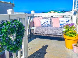 Summer Breeze，位于Perranzabuloe的酒店