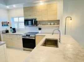 Breathtaking Views at Seaspray - Oceanfront accomodations