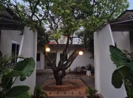 Zomad Hostels