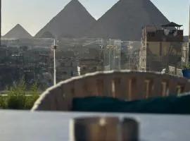 crystal palace pyramids hotel