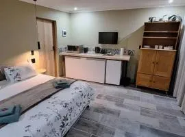 Flip Flops King Room