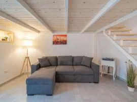 Home Eleinad