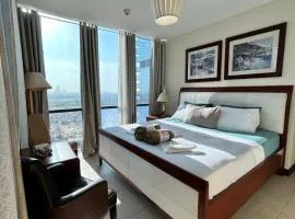 Click Stay - JLT - 2 Bedroom & Balcony Lakes view Entire Apartment -AZ