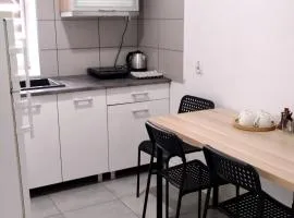 Noclegi Tuszyn L
