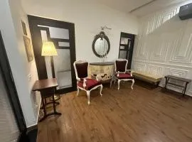 Luxury furnished villa in gated community