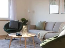 STAYY On Top Penthouse-Apartment near Airport