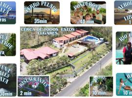 Hotel Cielo Azul Resort, hotel v destinaci Tilarán