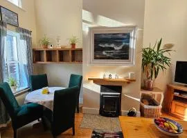 Cozy Cottage Cloghane