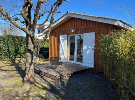 Chalet Cosy, hotel in Lège-Cap-Ferret