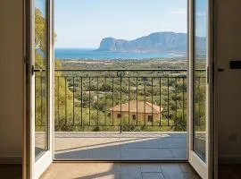 Rock & Sea View V
