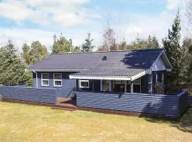 6 person holiday home in Væggerløse-By Traum