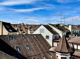 City Center Rooftop Studio with Oldtown View