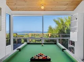 Ocean Views 20kms from CBD Sleeps 10