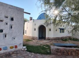 Hilos del Viento Tinogasta- Fiambalá, hotel i Tinogasta