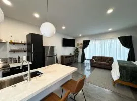 Guesthouse Retreat in Phoenix, Arizona