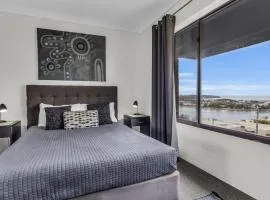 2 Bedroom - 2 level apartment - Hydra Holiday Unit 2, Merimbula