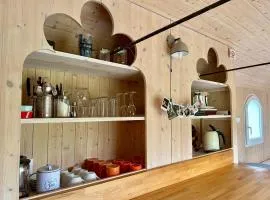 Glamping - stylová maringotka v srdci Ladova kraje, poblíž hlavního města Prahy
