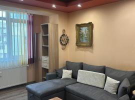 Heart of Pernik apartment 2, hotel econ&ocirc;mico em Pernik