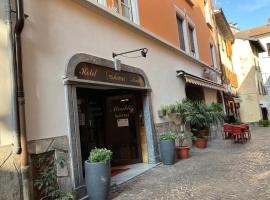 Hotel Saini with Air conditioning