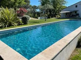 Maison Cireline en Provence, Rognes, La Fontaine du Roi