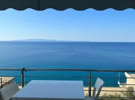Blue Sea Apartments