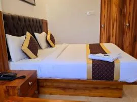 Hotel Runway Inn