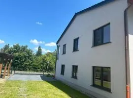 Moderne FeWo "Waldesruh"