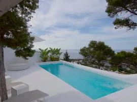 JAMES SIB19 - cosy design Ibiza villa with pool and sunning sea view
